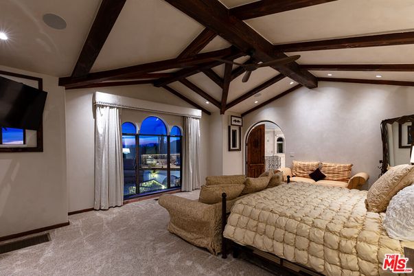 Bedroom, Interior, Recessed Lighting, Wooden Beams