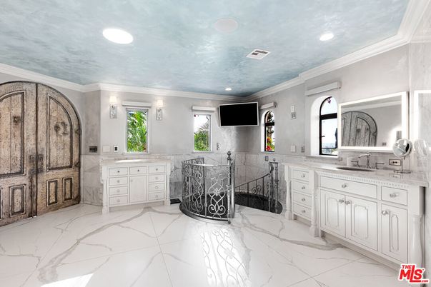 Bathroom, Dual Sink Vanities, Interior, Marble, Recessed Lighting