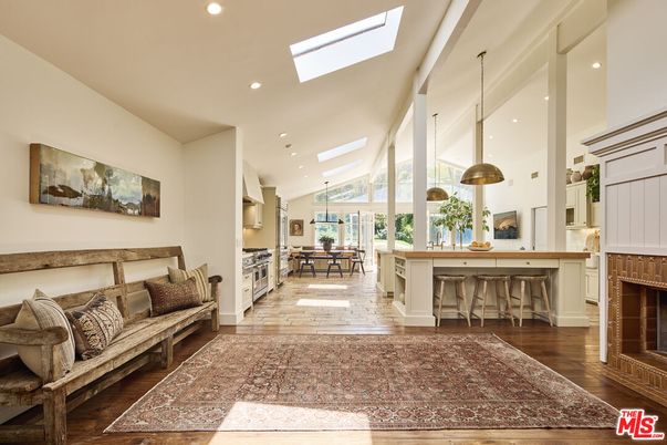 Dining room, Interior, Pendant Lights, Recessed Lighting, Wood Texture Flooring