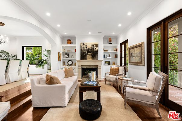 Fireplace, Interior, Living room, Recessed Lighting, Wood Texture Flooring