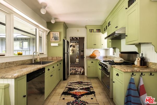 Interior, Kitchen, Stainless Steel Appliances
