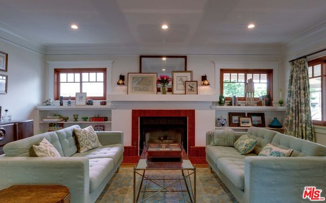 Fireplace, Interior, Living room, Recessed Lighting