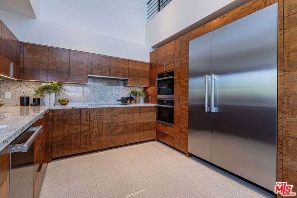 Interior, Kitchen, Stainless Steel Appliances