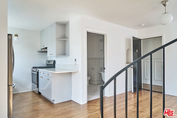 Interior, Kitchen, Pendant Lights, Wood Texture Flooring