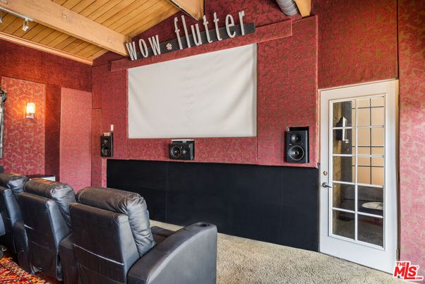 Home Theatre Room, Interior, Theatre Room, Wooden Beams, Wooden Ceilings
