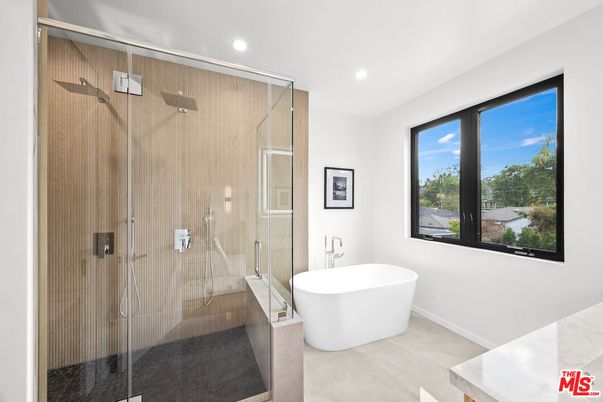 Bathroom, Free Standing Baths, Glass Shower, Interior, Recessed Lighting