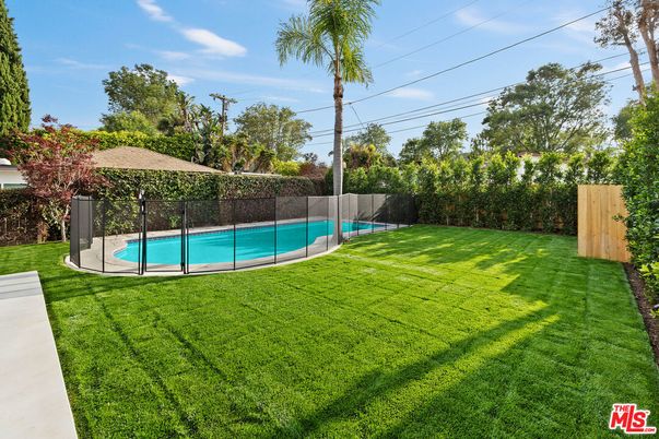 Backyard, Exterior, Pool