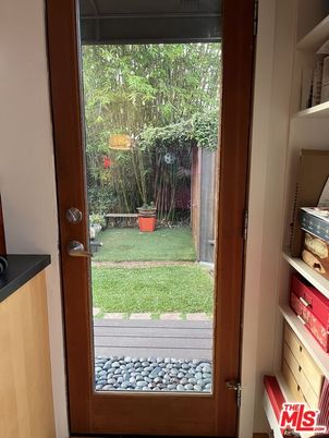 Backyard, Interior