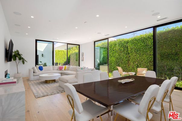 Dining room, Interior, Living room, Recessed Lighting, Wood Texture Flooring