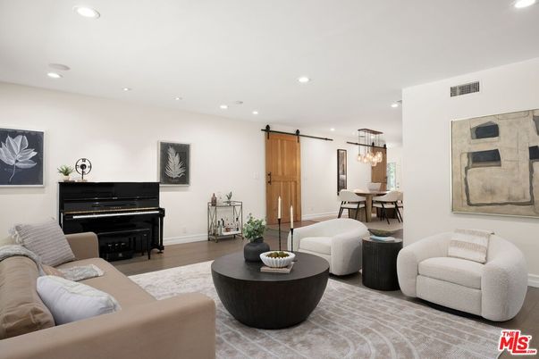 Dining room, Interior, Living room, Pendant Lights, Piano, Recessed Lighting, Wood Texture Flooring