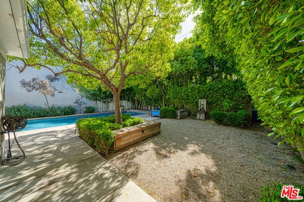 Backyard, Exterior, Pool