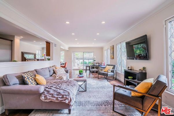 Dining room, Interior, Living room, Recessed Lighting, Wood Texture Flooring