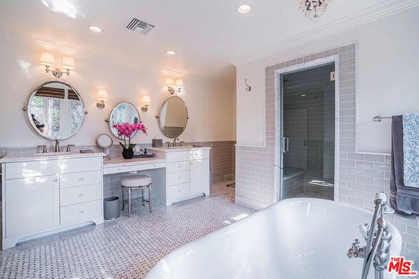 Bathroom, Dual Sink Vanities, Free Standing Baths, Glass Shower, Interior, Recessed Lighting