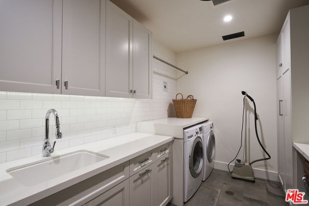 Interior, Recessed Lighting, Washer