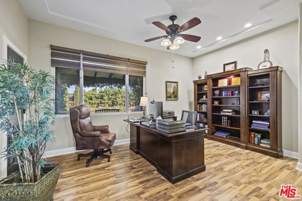 Home Office, Interior, Recessed Lighting, Wood Texture Flooring