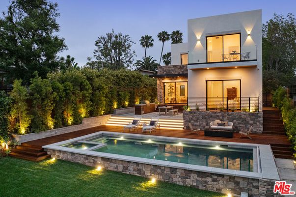 Backyard, Exterior, Pool