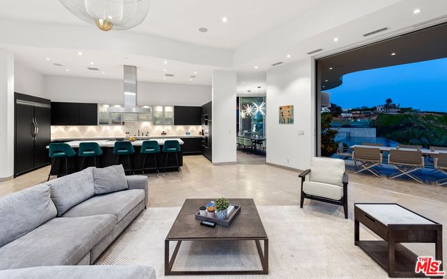 Interior, Kitchen, Living room, Recessed Lighting, Stainless Steel Appliances