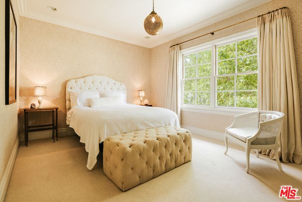 Bedroom, Interior, Pendant Lights