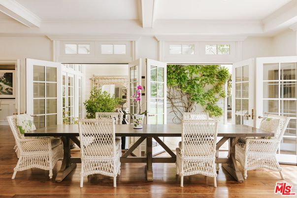 Dining room, Interior, Wood Texture Flooring