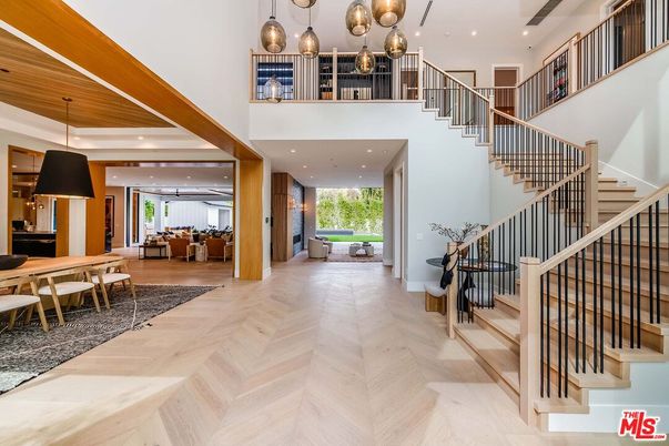 Dining room, Interior, Pendant Lights, Recessed Lighting, Wooden Ceilings, Wood Texture Flooring