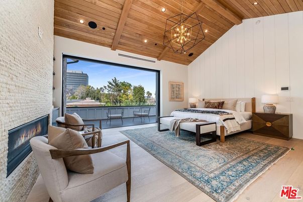 Bedroom, Fireplace, Interior, Pendant Lights, Recessed Lighting, Wooden Ceilings, Wood Texture Flooring
