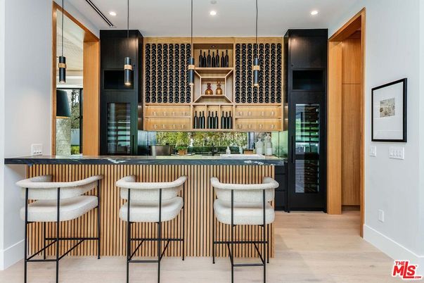 Interior, Pendant Lights, Recessed Lighting, Wood Texture Flooring