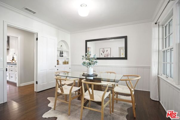 Dining room, Interior, Wood Texture Flooring