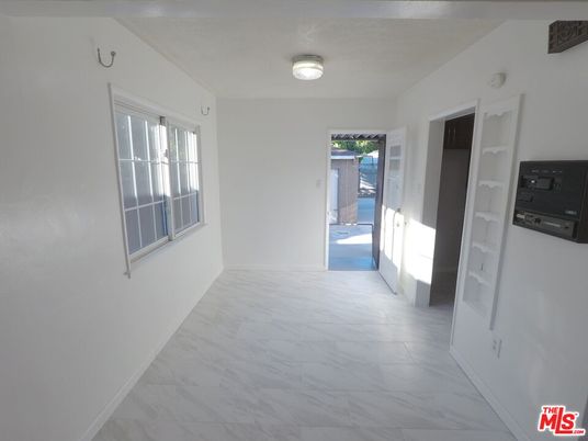 Empty room, Interior, Marble