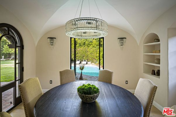 Dining room, Interior, Pendant Lights