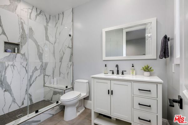 Bathroom, Interior, Marble Walls