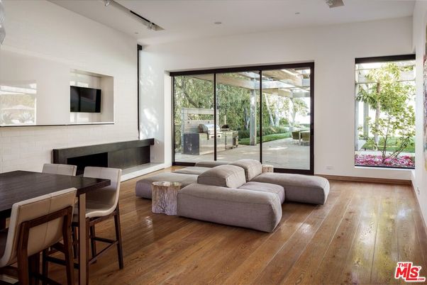 Dining room, Interior, Living room, Wood Texture Flooring