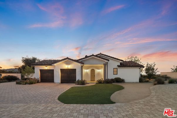 Attached, Exterior, Facade, Spanish Mediterranean