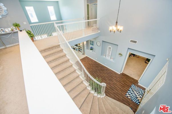 Chandelier, Interior, Pendant Lights
