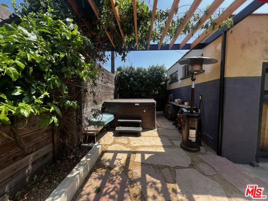 Exterior, Hot Tub