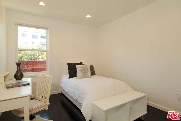 Bedroom, Home Office, Interior, Recessed Lighting, Wood Texture Flooring