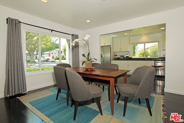 Dining room, Interior, Kitchen, Recessed Lighting, Wood Texture Flooring