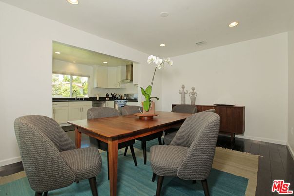 Dining room, Interior, Kitchen, Recessed Lighting, Wood Texture Flooring