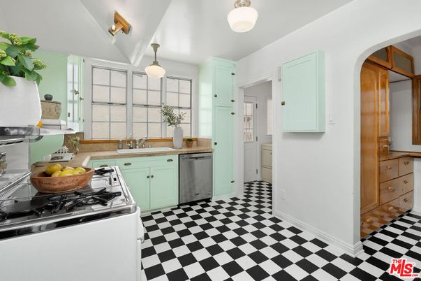 Interior, Kitchen, Pendant Lights