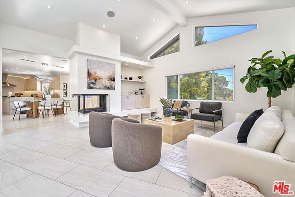 Dining room, Fireplace, Interior, Living room, Recessed Lighting