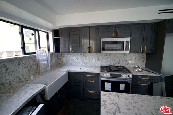 Interior, Kitchen, Stainless Steel Appliances