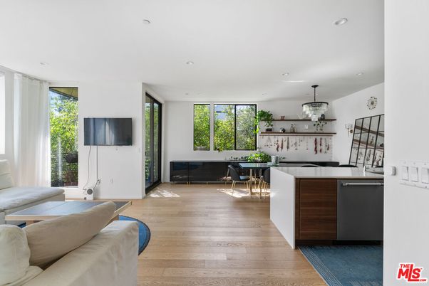 Chandelier, Interior, Kitchen, Recessed Lighting, Wood Texture Flooring