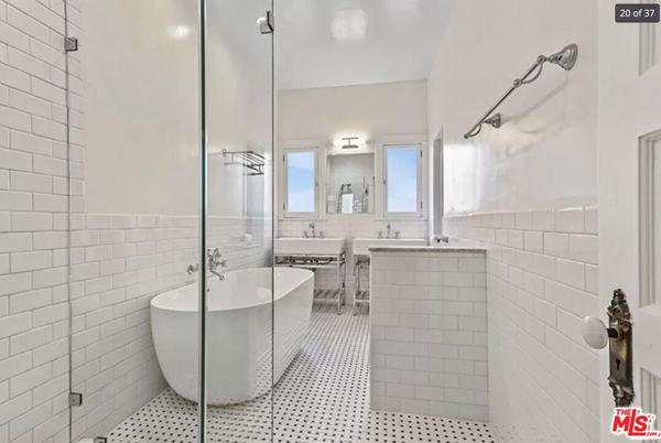 Bathroom, Dual Sink Vanities, Free Standing Baths, Interior