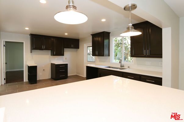 Interior, Kitchen, Pendant Lights, Recessed Lighting