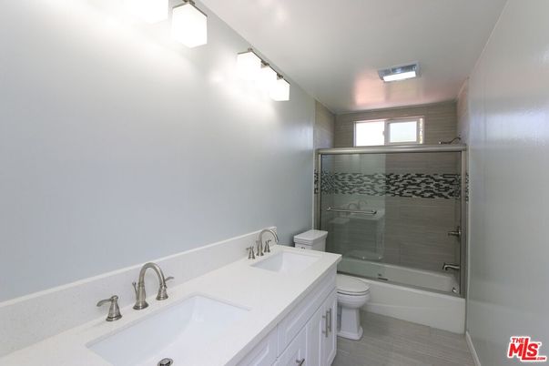 Bathroom, Dual Sink Vanities, Glass Shower, Interior