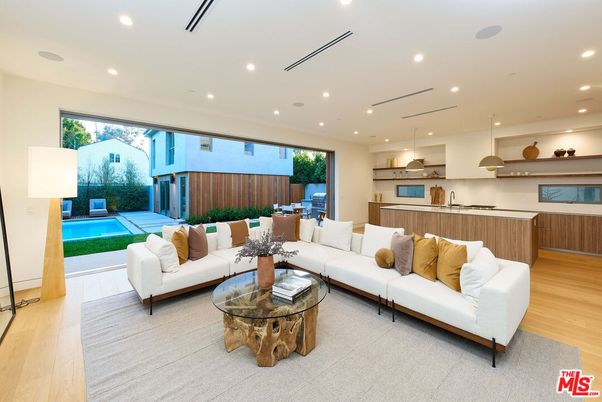 Interior, Kitchen, Living room, Recessed Lighting, Wood Texture Flooring