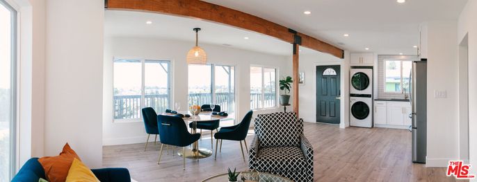 Dining room, Interior, Pendant Lights, Recessed Lighting, Wooden Beams, Wood Texture Flooring