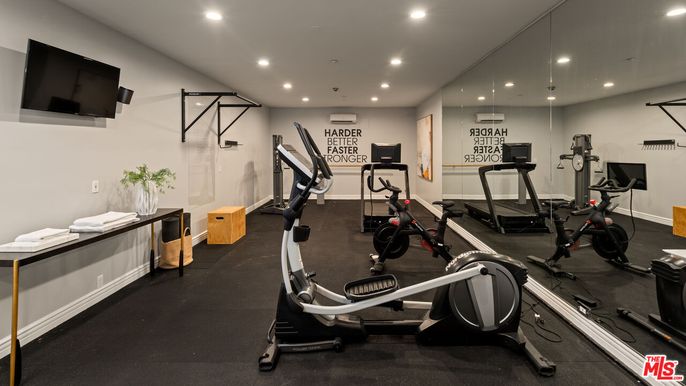 Fitness Equipment, Interior, Recessed Lighting