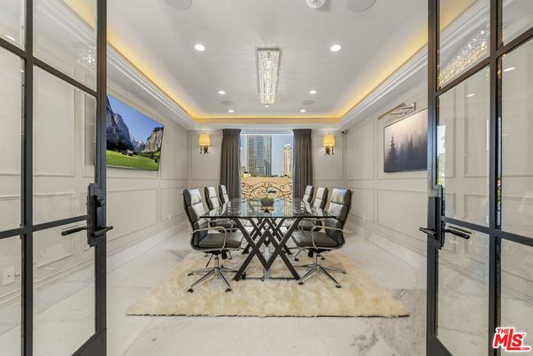 Dining room, Interior, Marble, Recessed Lighting