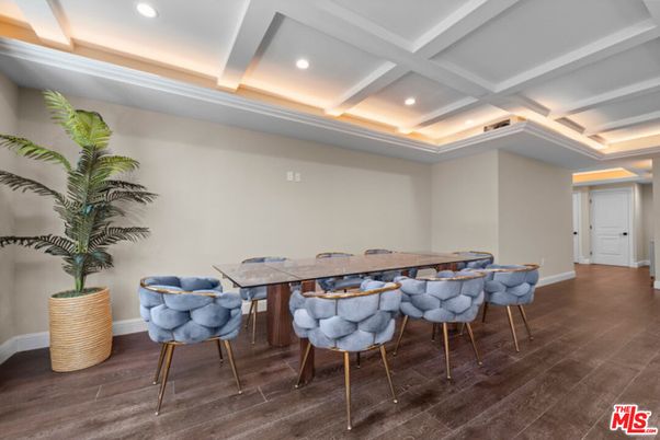 Dining room, Interior, Recessed Lighting, Wood Texture Flooring