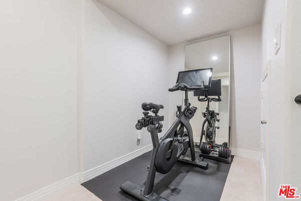 Fitness Equipment, Interior, Recessed Lighting